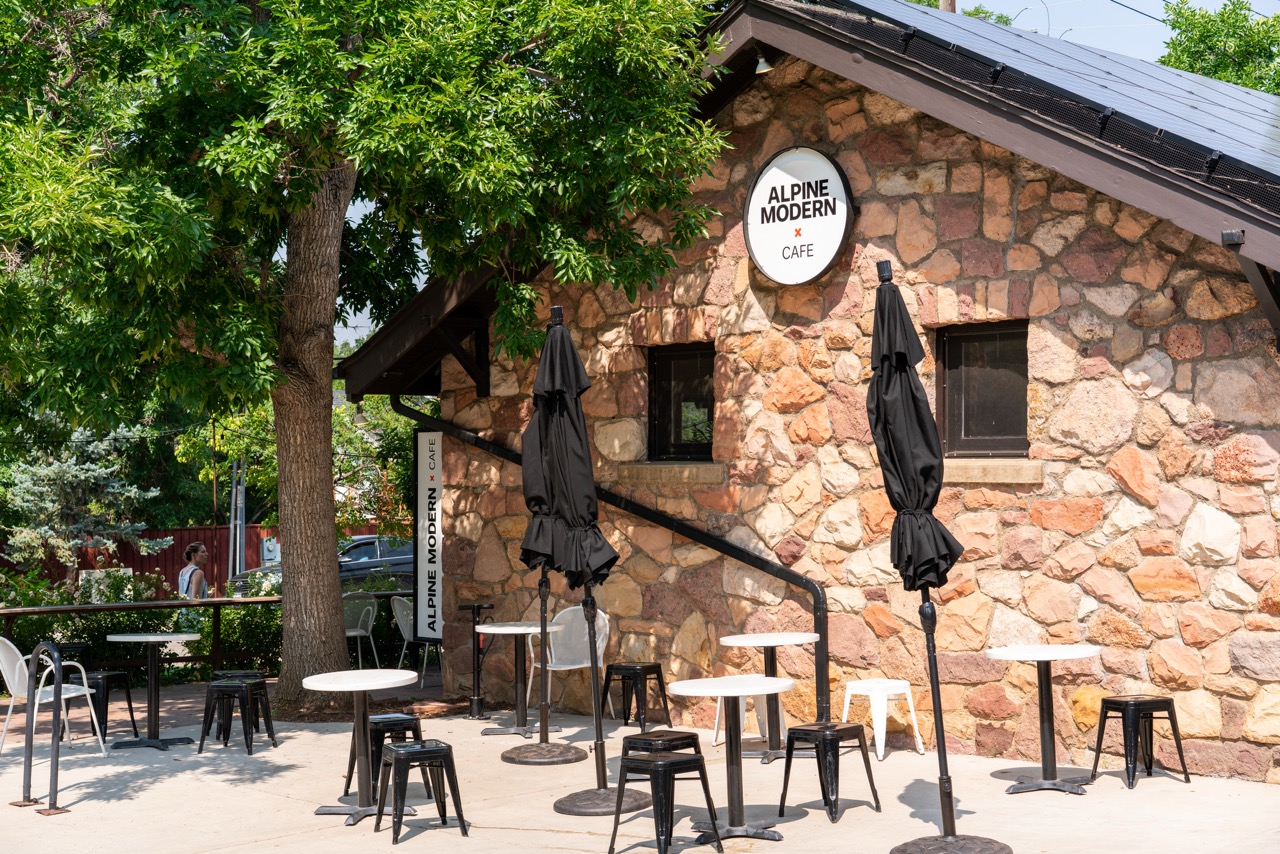 Alpine Modern slide 3